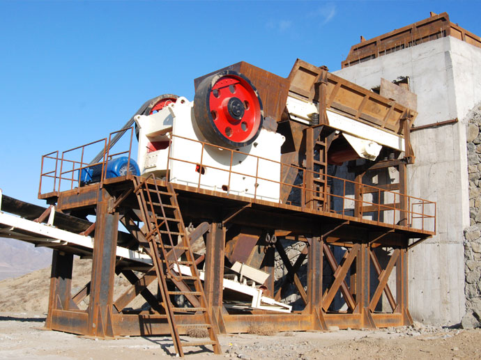 铁矿石破碎现场 铁矿石破碎现场